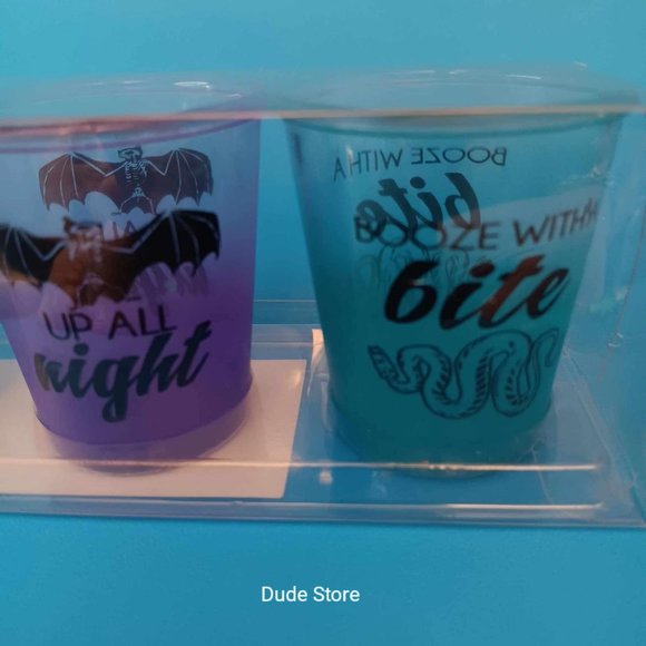 Halloween Theme Plastic Shot Glasses - Set of 4 (New Open Box) - 2-Ounce Shots - Picture 3 of 6